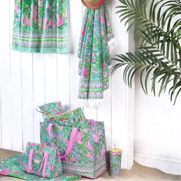 Lilly Pulitzer Tote Cute Lunch Bag Purse - Picture 6 of 8